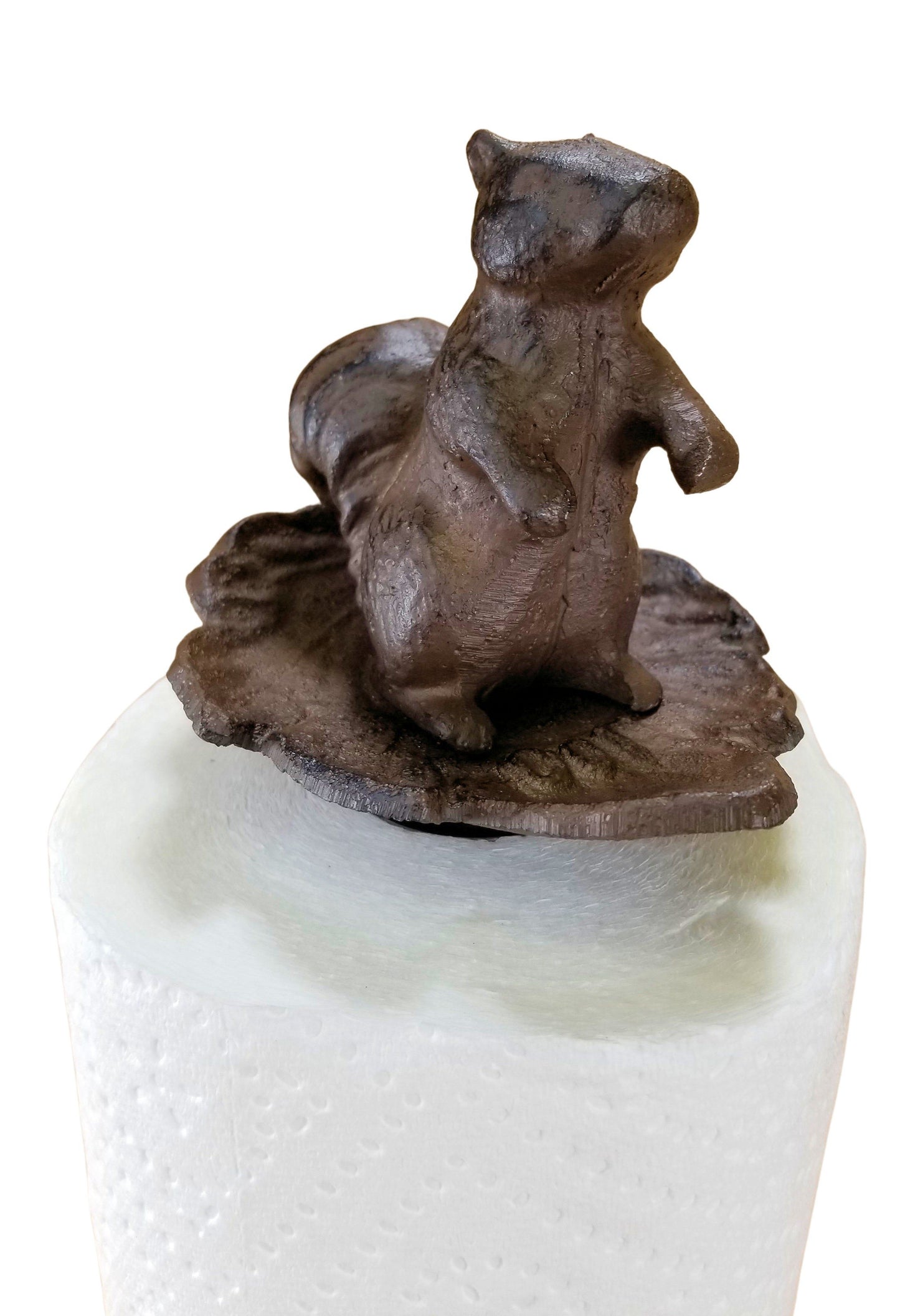 Squirrel in Leaf Paper Towel Holder Countertop Rustic Brown Cast Iron and Aluminum kitchen accessory Carvers Olde Iron