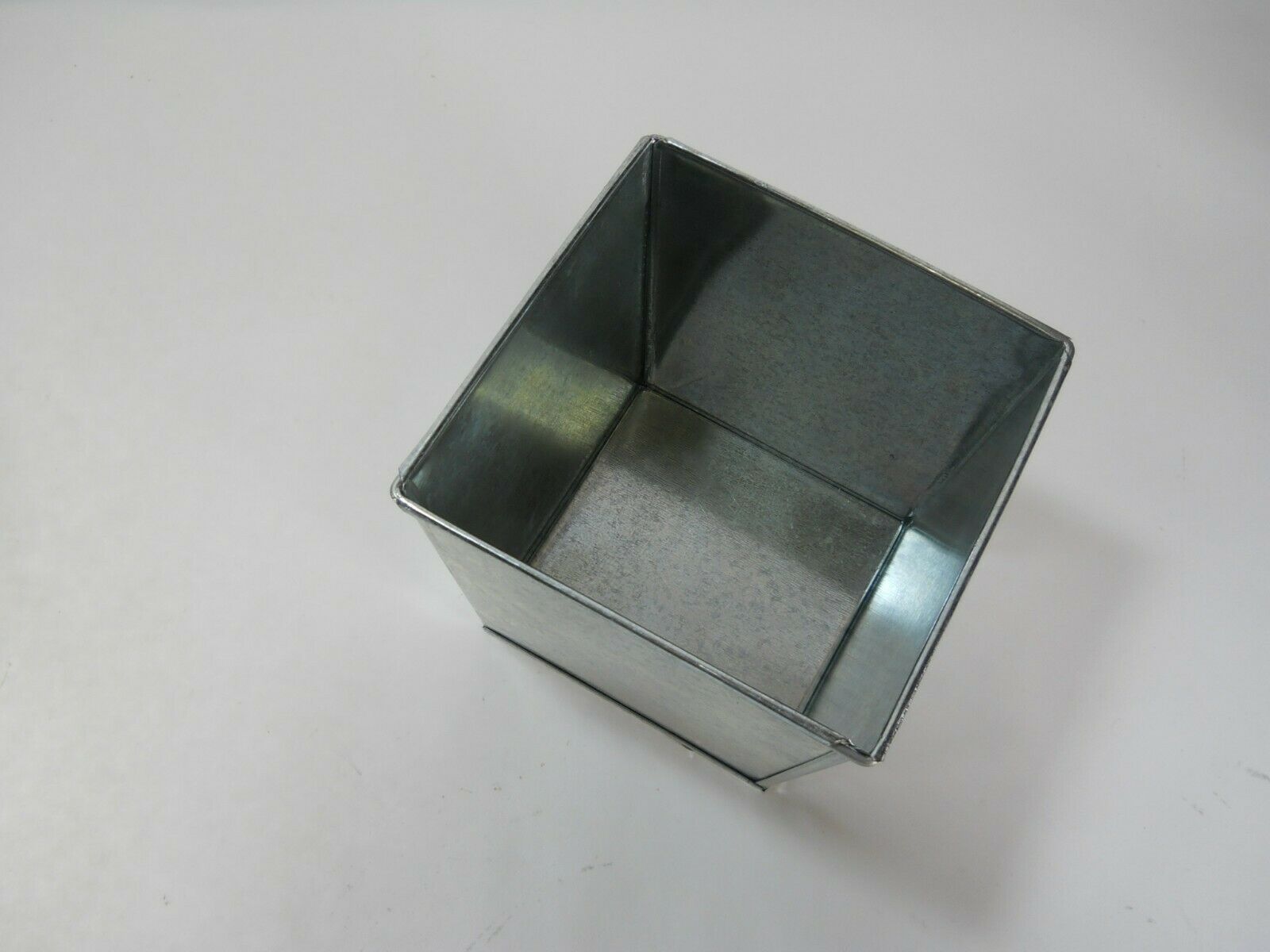 3 pc Square Galvanized Pots NOT waterproof 4x4x4