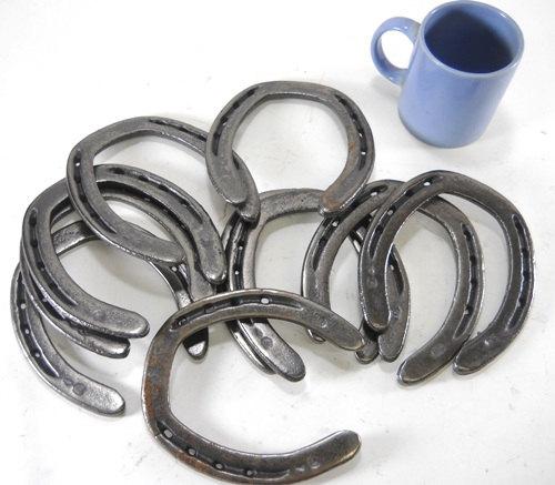 HS2 - 10pc Cast Iron Horseshoes Crafting Western Decor 6x5.5
